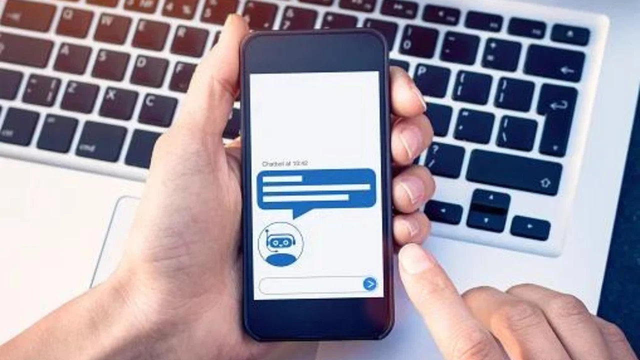 cinco-preguntas-que-debemos-hacernos-antes-de-implementar-un-chatbot